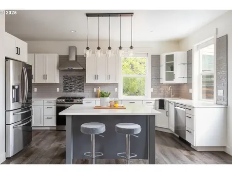1271 Franks Road White Salmon WA 98672