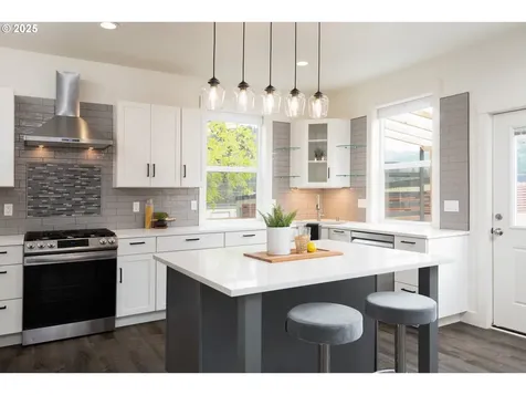1271 Franks Road White Salmon WA 98672