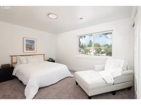 1271 Franks Road White Salmon WA 98672