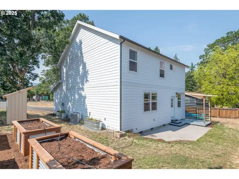 1271 Franks Road White Salmon WA 98672