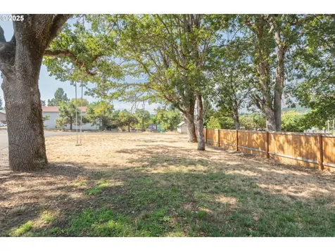 1271 Franks Road White Salmon WA 98672