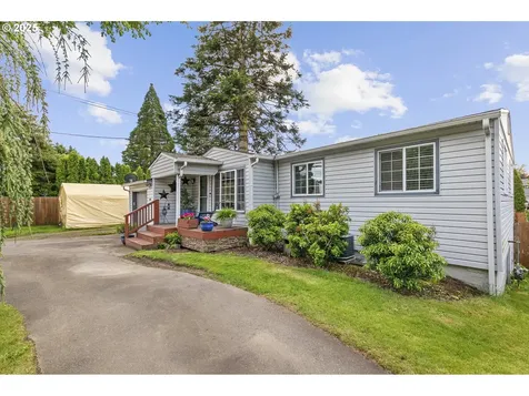 147 SE Hogan Road Gresham OR 97080