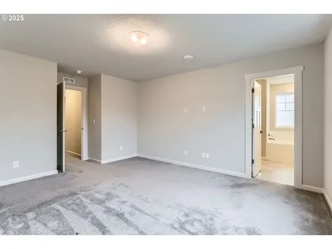 3927 SE 85th Avenue Hillsboro OR 97123