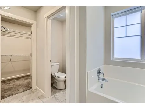 3927 SE 85th Avenue Hillsboro OR 97123