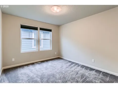 3927 SE 85th Avenue Hillsboro OR 97123