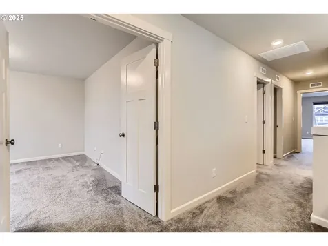 3927 SE 85th Avenue Hillsboro OR 97123
