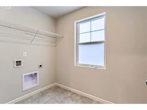 3927 SE 85th Avenue Hillsboro OR 97123