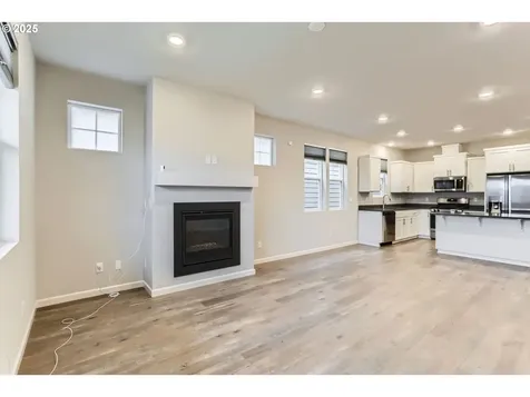 3927 SE 85th Avenue Hillsboro OR 97123