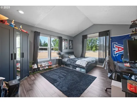 195 Bay Point Drive Castle Rock WA 98611