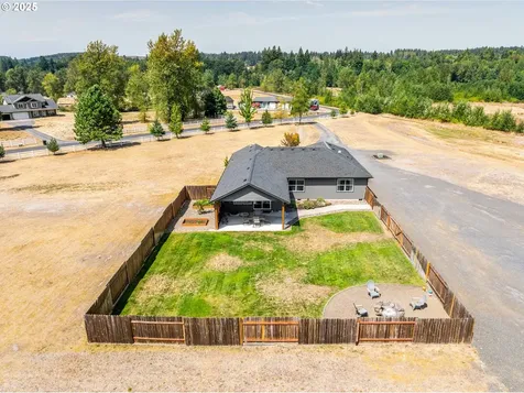 195 Bay Point Drive Castle Rock WA 98611