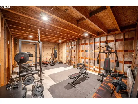 195 Bay Point Drive Castle Rock WA 98611