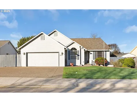 2657 Greyfox Drive Sutherlin OR 97479