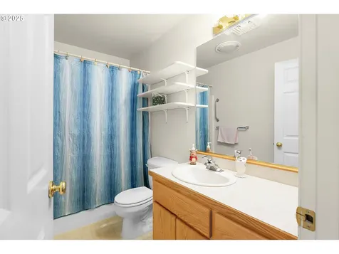 2657 Greyfox Drive Sutherlin OR 97479