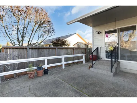 2657 Greyfox Drive Sutherlin OR 97479