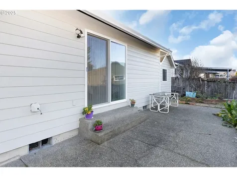2657 Greyfox Drive Sutherlin OR 97479