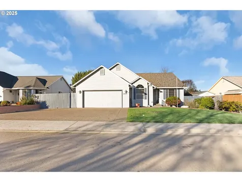 2657 Greyfox Drive Sutherlin OR 97479