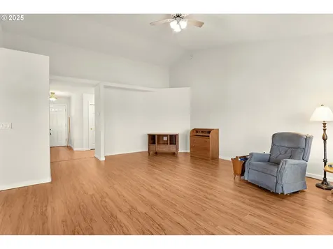 2657 Greyfox Drive Sutherlin OR 97479