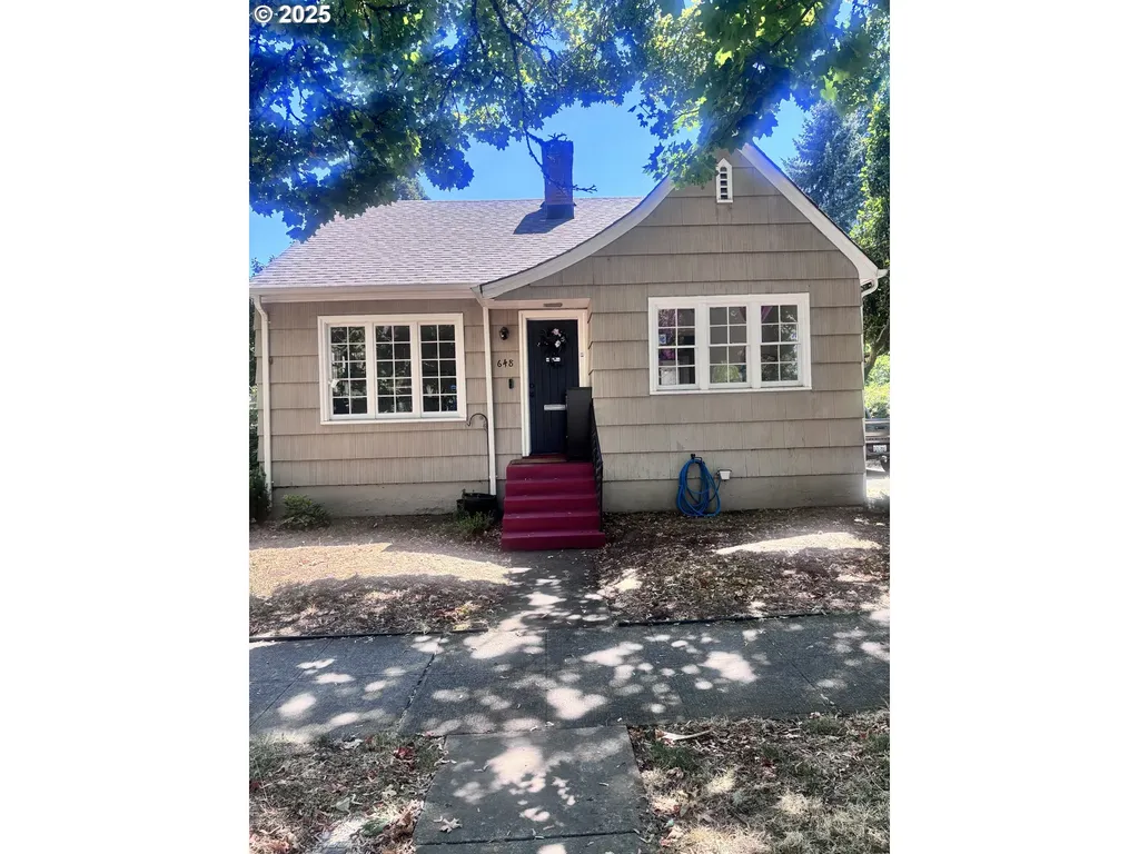 648 W 8th Avenue Eugene OR 97402