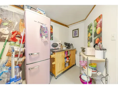 648 W 8th Avenue Eugene OR 97402