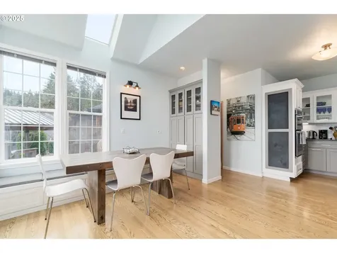 84453 Murdock Road Eugene OR 97405