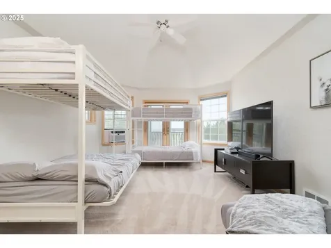 84453 Murdock Road Eugene OR 97405