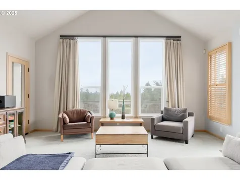 84453 Murdock Road Eugene OR 97405
