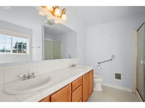 177 Quick Road Castle Rock WA 98611