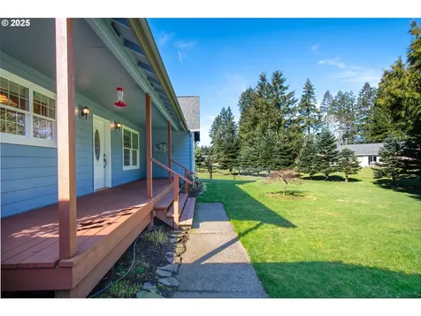 177 Quick Road Castle Rock WA 98611