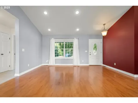 177 Quick Road Castle Rock WA 98611