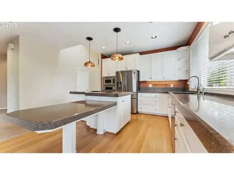 16145 NW Canterwood Way Portland OR 97229