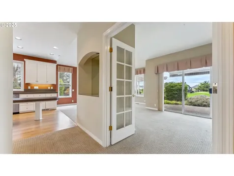 16145 NW Canterwood Way Portland OR 97229
