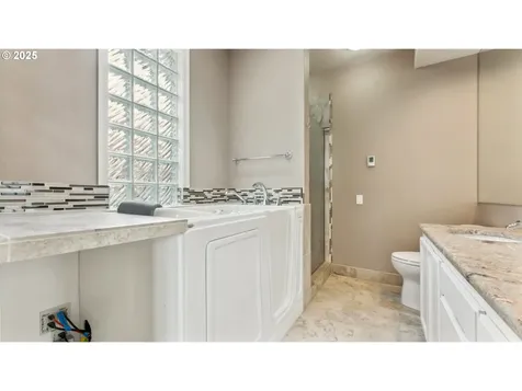 16145 NW Canterwood Way Portland OR 97229