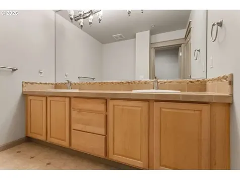 19913 SE 8th Way Camas WA 98607