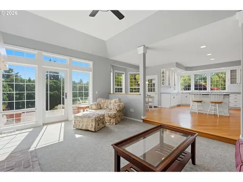 9850 NE Meadow Loop Newberg OR 97132