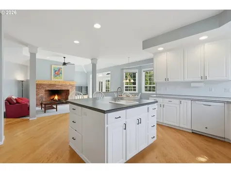 9850 NE Meadow Loop Newberg OR 97132
