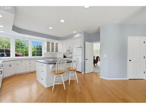 9850 NE Meadow Loop Newberg OR 97132