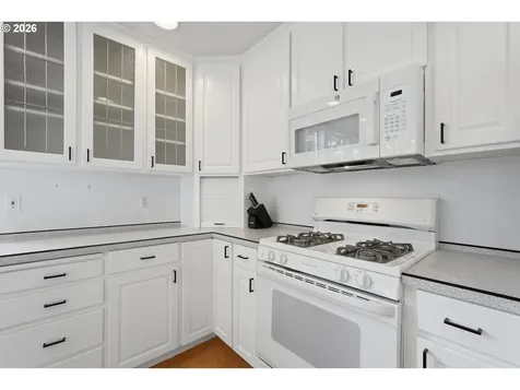 9850 NE Meadow Loop Newberg OR 97132
