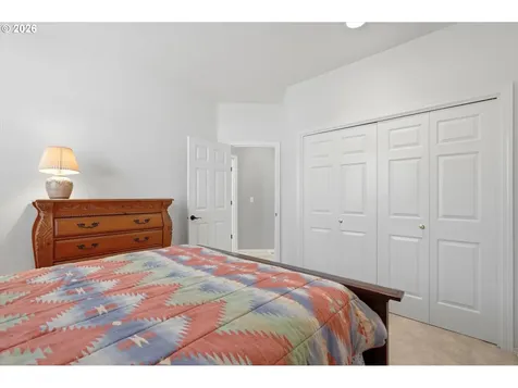 9850 NE Meadow Loop Newberg OR 97132