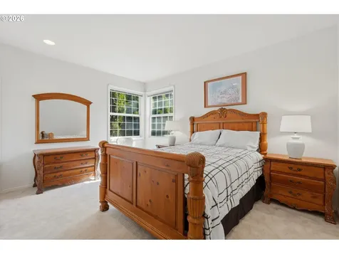 9850 NE Meadow Loop Newberg OR 97132