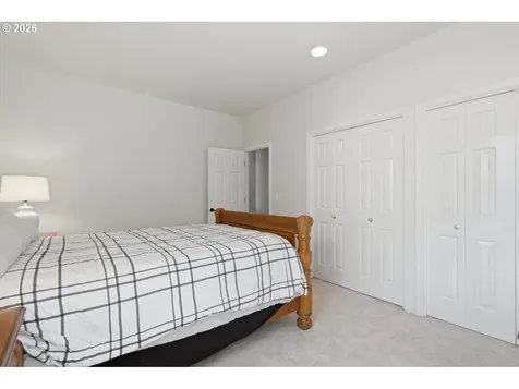 9850 NE Meadow Loop Newberg OR 97132