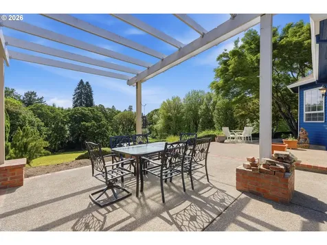 9850 NE Meadow Loop Newberg OR 97132