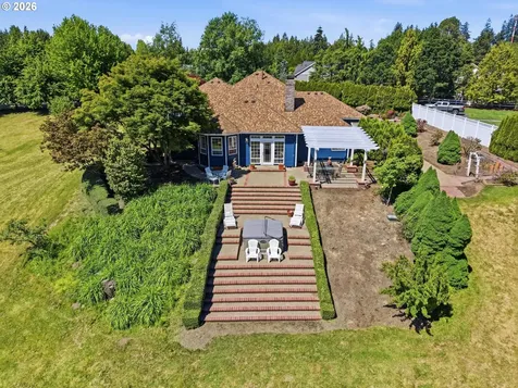 9850 NE Meadow Loop Newberg OR 97132