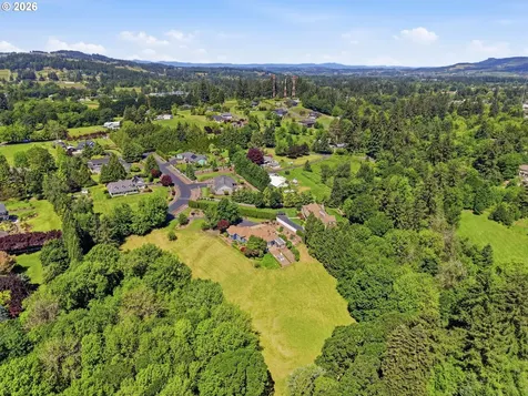 9850 NE Meadow Loop Newberg OR 97132