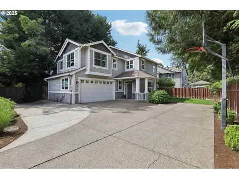 10001 SW Siletz Drive Tualatin OR 97062