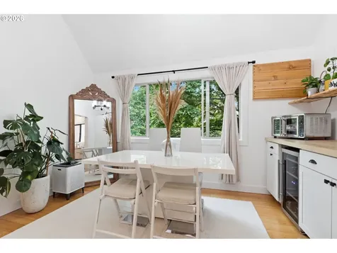 65 Oswego Summit Lake Oswego OR 97035
