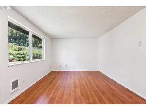 23882 NE Treehill Drive Wood Village OR 97060
