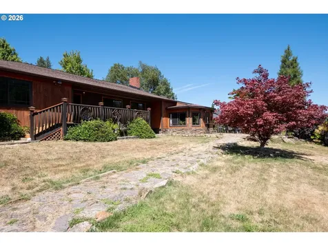 1329 Larson Road Roseburg OR 97471