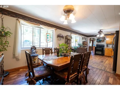 1329 Larson Road Roseburg OR 97471