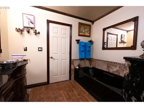 1329 Larson Road Roseburg OR 97471