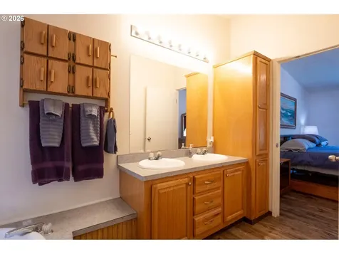 1329 Larson Road Roseburg OR 97471